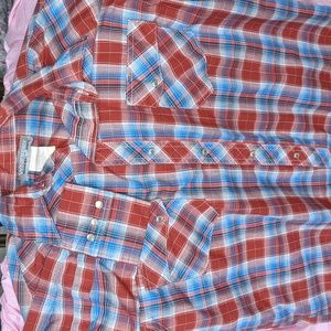 Two men's Wrangler large western style pearl snaps plaid